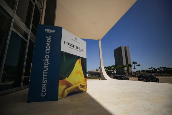 Após atos, CCJ do Senado deve votar PEC da Blindagem nesta 4ª