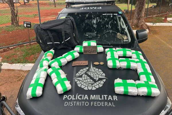 Drogas cão PMDF Rodoviária Interestadual