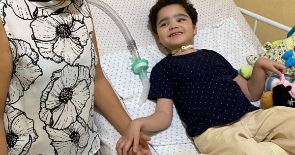 Menino com AME ganhou R$ 50 mil em vaquinha para aspirador