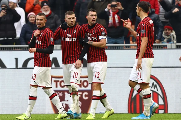 Ibra? Rebic comanda virada do Milan sobre a Udinese no Italiano