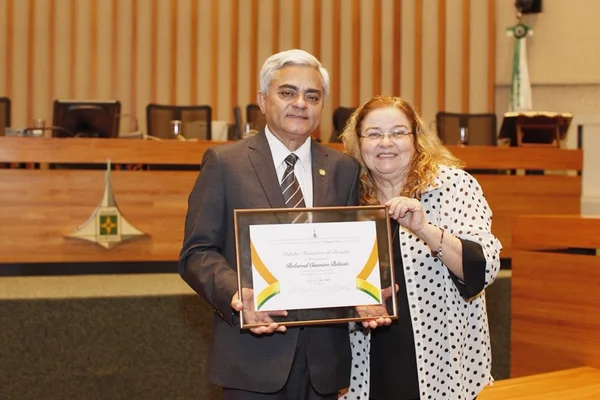 Roberval Belinati recebe título de Cidadão Honorário de Brasília