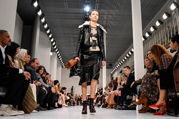 Saiba quais são as bolsas que estão com tudo no outono/inverno 2019