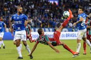 João Pedro marcou de bicicleta contra o Cruzeiro em 2019