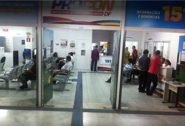 Procon-DF faz mutirão para renegociação de dívidas bancárias