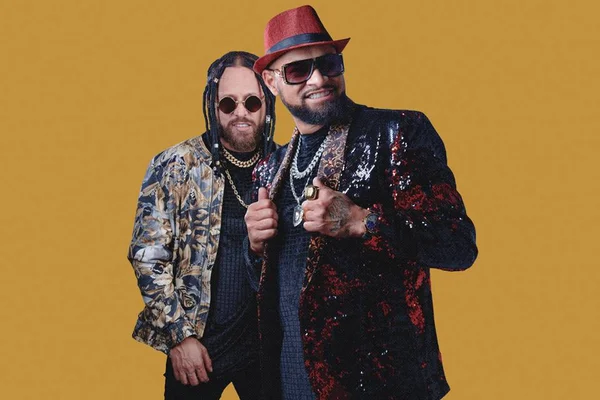 Foto colorida do grupo Tribo da Periferia - Metrópoles