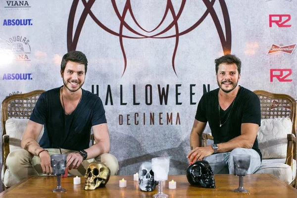 Em happy hour, produtora de festas dá start em temporada de Halloween