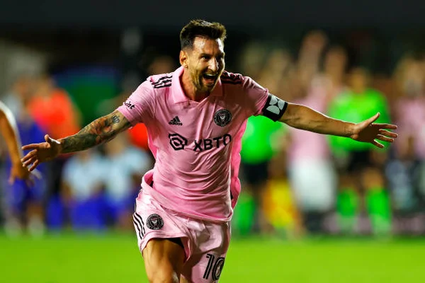 Veja o golaço de Messi na estreia pelo Inter Miami