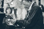 Abdullah Ibrahim manteve uma carreira internacional por mais de seis décadas Abdullah Ibrahim manteve uma carreira internacional por mais de seis décadas