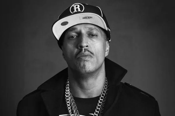 Mano Brown sobre fãs que xingavam Bolsonaro no Rio: “Hipocrisia”