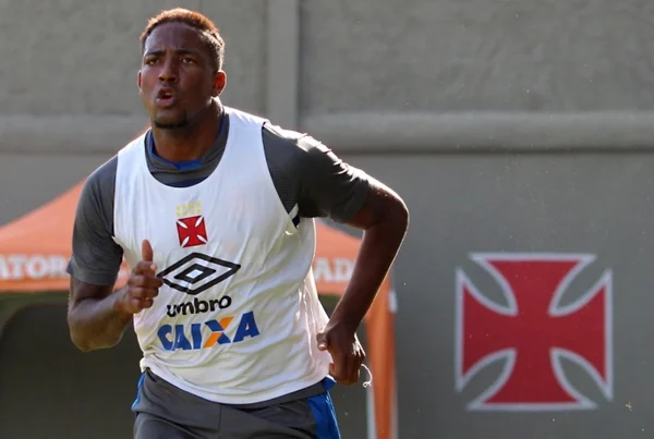 Jogador do Vasco Thalles morre em acidente no Rio de Janeiro