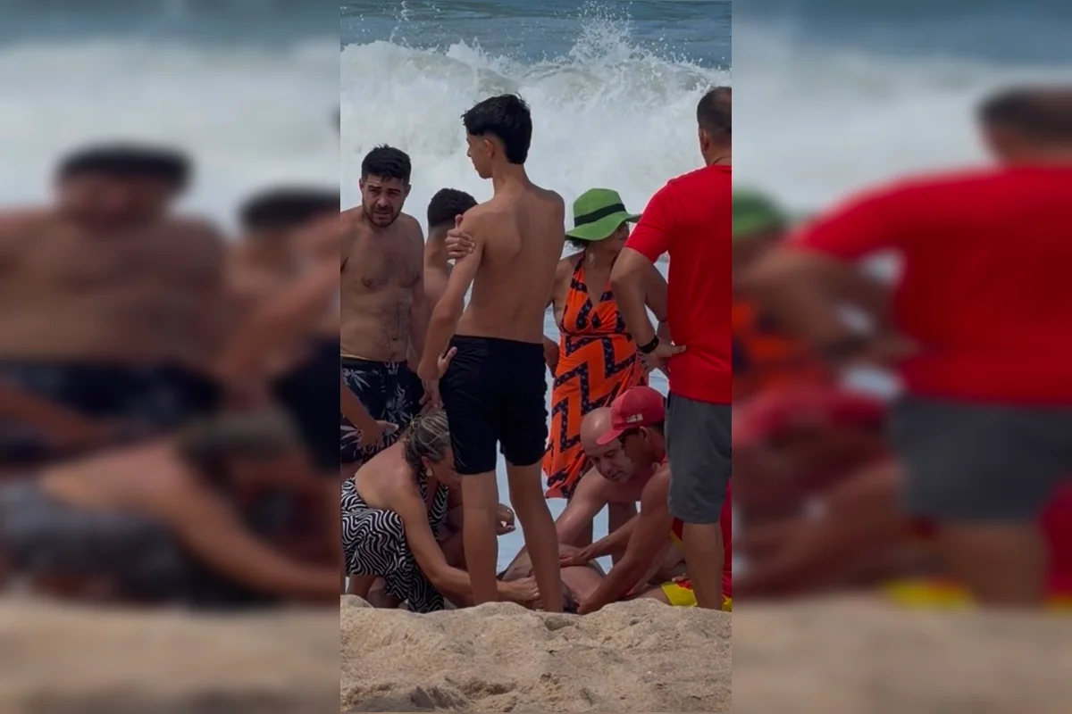 O homem consegue consegue movimentar o braço esquerdo, mas tem dificuldades para movimentar o direito O homem consegue consegue movimentar o braço esquerdo, mas tem dificuldades para movimentar o direito