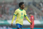 Estêvão e Rodrygo marcaram duas vezes e Vini Jr. selou a goleada Estêvão e Rodrygo marcaram duas vezes e Vini Jr. selou a goleada