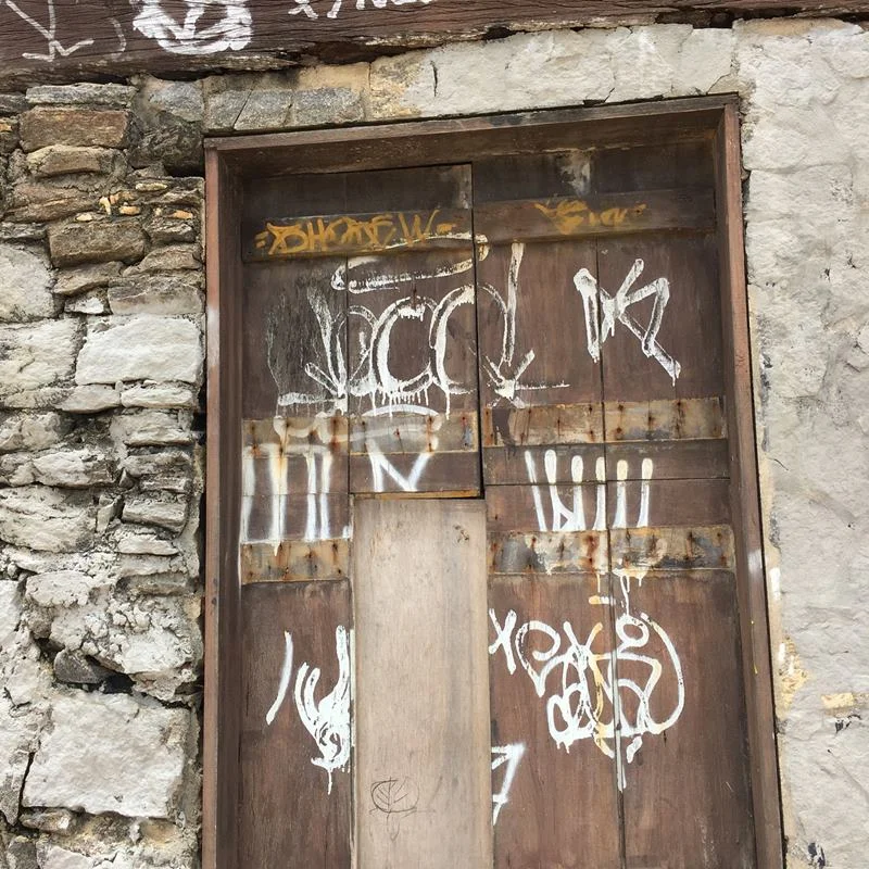 Em fevereiro deste ano, Antonia Fontenelle, com quem ele teve um relacionamento, chegou a usar o Instagram para criticar o abandono da casa Em fevereiro deste ano, Antonia Fontenelle, com quem ele teve um relacionamento, chegou a usar o Instagram para criticar o abandono da casa