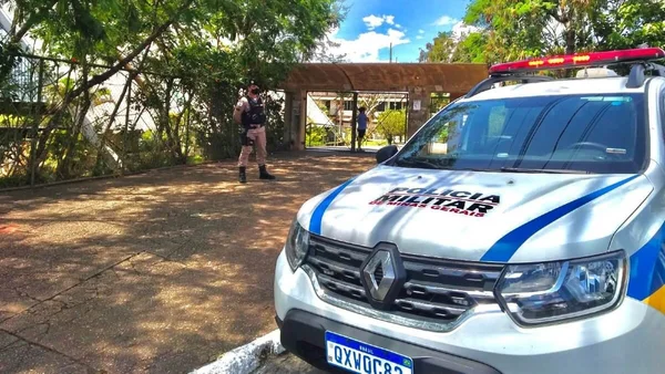 Homem apresentava comportamento agressivo e exaltado