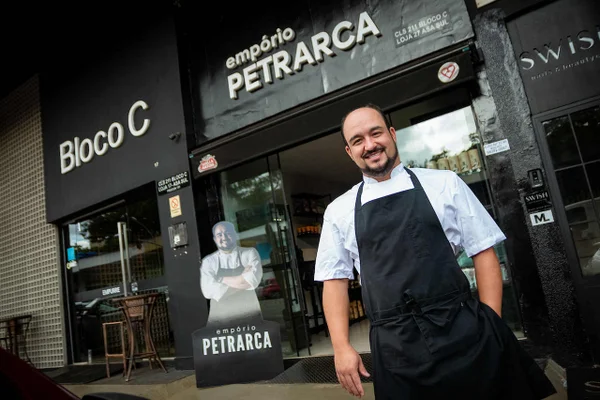 Na foto, o chef Marcelo Petrarca - Metrópoles