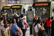 Transporte público gratuito valerá apenas aos domingos e feriados Transporte público gratuito valerá apenas aos domingos e feriados
