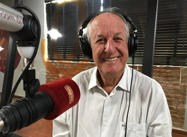 Jornalista Mané de Oliveira