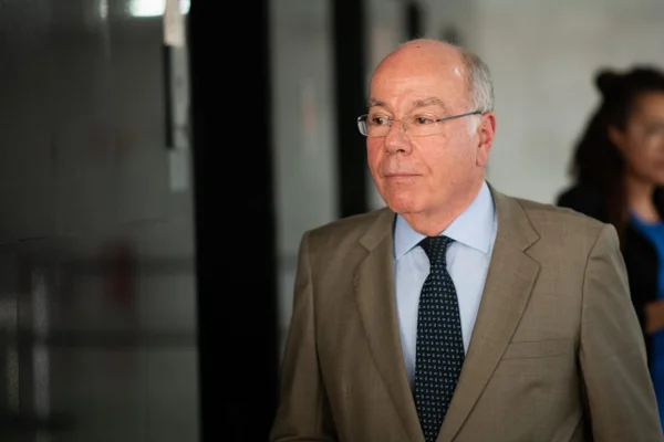 Mauro Vieira, Ministro das Relações Exteriores do Brasil falam a imprensa sobre brasileiros deportados pelos Estados Unidos, após reunião com o presidente Lula Metrópoles