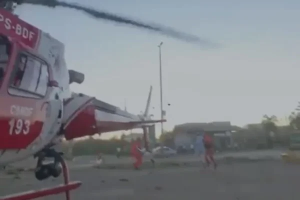 Bêbado invade área de helicóptero no DF e quase é atingido por hélice
