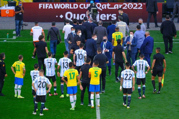 Após confusão com Anvisa, Fifa remarca Brasil x Argentina