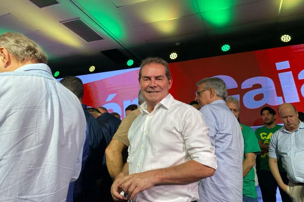 Imagem colorida de Paulinho da Força - Metrópoles