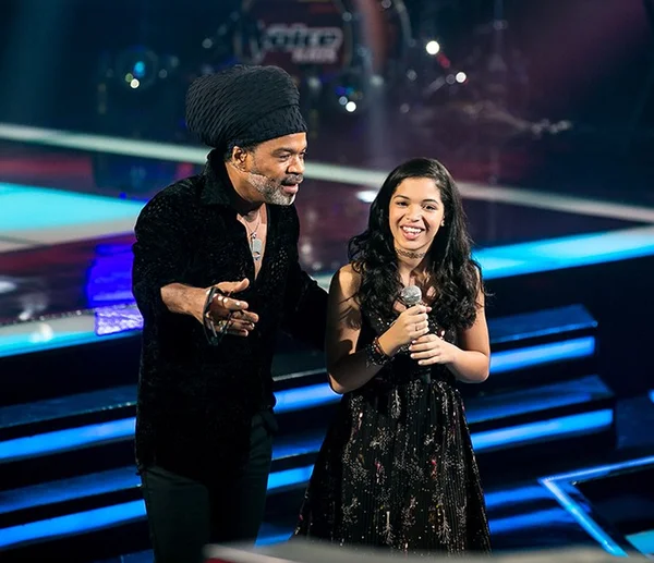 Brasiliense encanta os jurados do “The Voice Kids Brasil” com música de Frank Sinatra