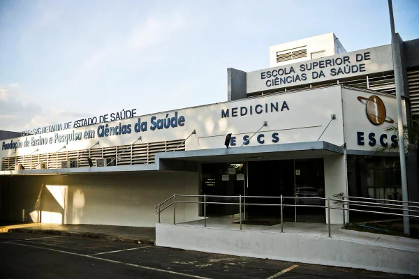 Faculdade pública de medicina do DF, Escs não terá cota racial em vestibular