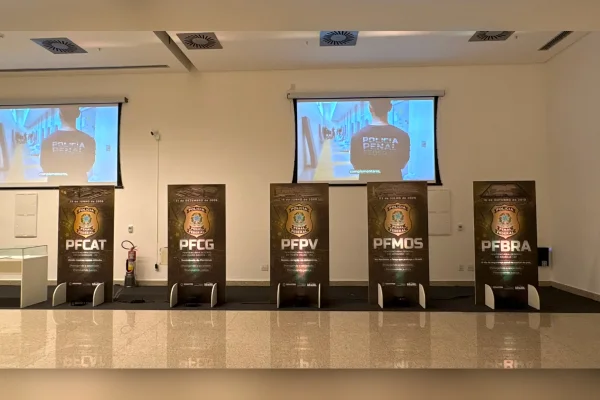 Polícia Penal Federal celebra 20 anos de combate ao crime organizado