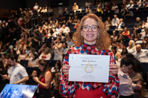 Advogada e cofundadora do Elas Pedem Vista, Flávia Guth é homenageada
