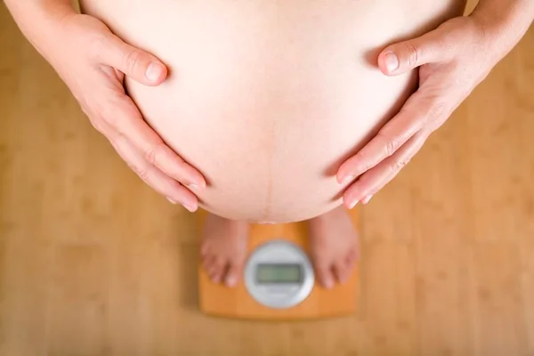 Filhos de mães obesas têm 57% mais chance de ter câncer, diz pesquisa