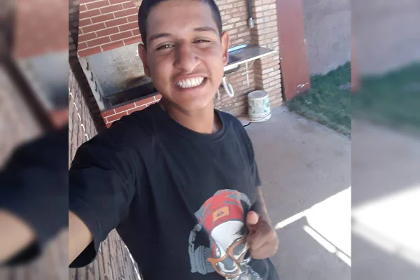 Irmã de jovem morto no Entorno pede justiça: “Faremos o que for preciso”