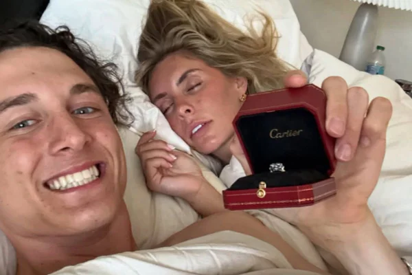 Mulher que diz ter dormido com mais de mil homens anuncia casamento