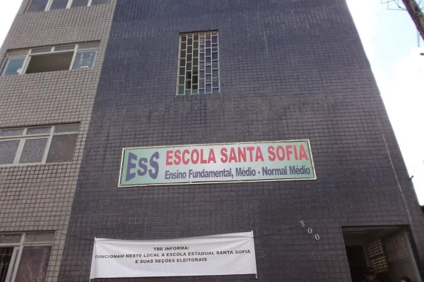 Imagem colorida, Escola Santa Sofia fica em Camaragibe - Metrópoles
