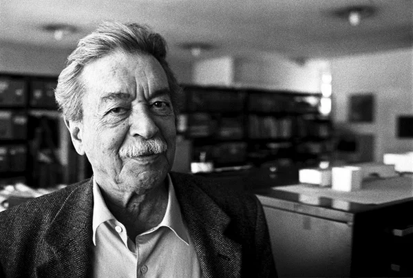 Arquiteto Paulo Mendes da Rocha leva Leão de Ouro por conjunto da obra