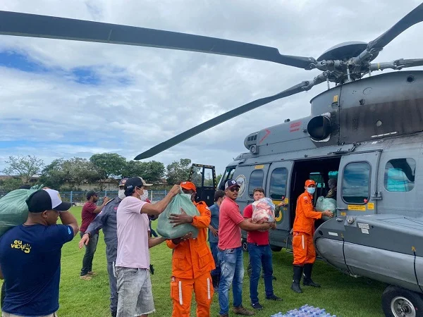 Defesa Civil coordena ajuda à região atingida pelas chuvas na Bahia