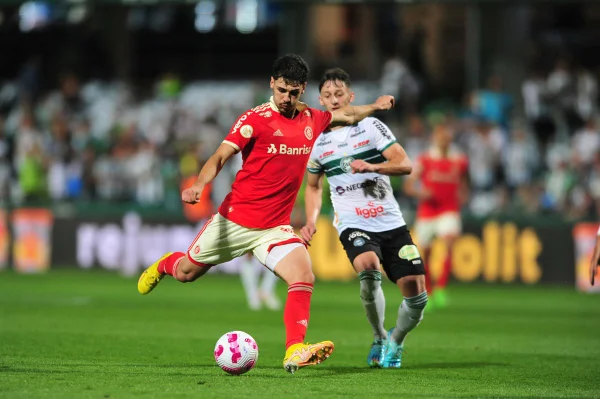 Internacional e Coritiba - Metrópoles