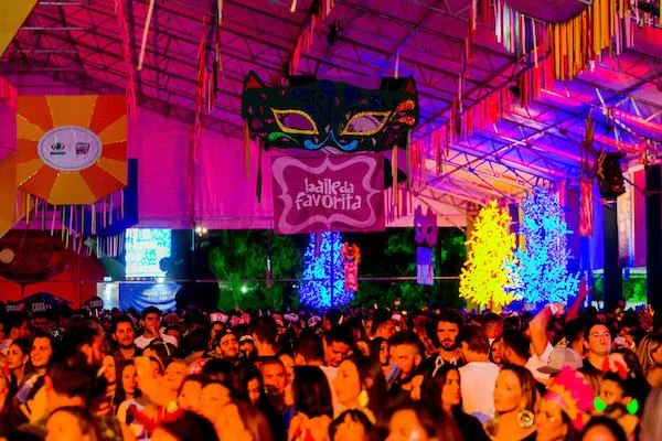 Baile da Favorita retorna a Brasília com programação de carnaval - imagem 2 Baile da Favorita retorna a Brasília com programação de carnaval - imagem 2