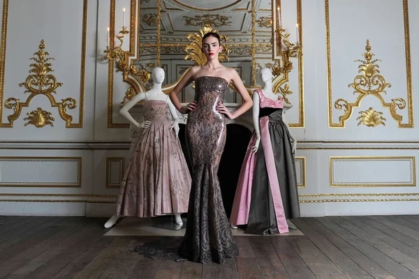 Atsuko Kudo, a designer que quer vestir a rainha com látex