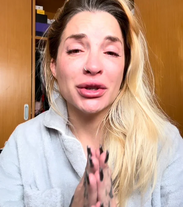 Aos prantos, Clara Aguilar denuncia agressão e ameaças do ex-marido - destaque galeria Aos prantos, Clara Aguilar denuncia agressão e ameaças do ex-marido - destaque galeria