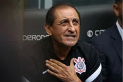 Ramón Díaz é favorito para retornar ao Corinthians. Ramón Díaz é favorito para retornar ao Corinthians.