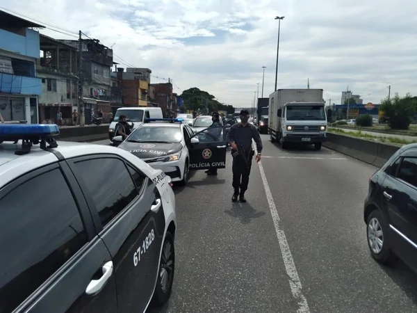 Força-tarefa da Polícia Civil do Rio combate milícia