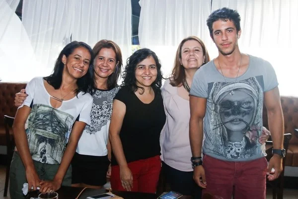 Anabel Fernandes, Adriana Fernandes, Rosana Pereira, Márcia Flausino e Alexandre Flausino Anabel Fernandes, Adriana Fernandes, Rosana Pereira, Márcia Flausino e Alexandre Flausino