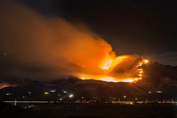 Sobe para 44 número de mortos em incêndios na Califórnia
