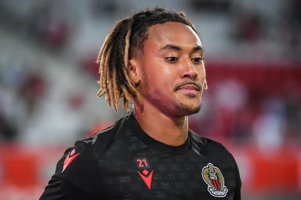 Imagem do jogador Alexis Beka Beka - Metrópoles