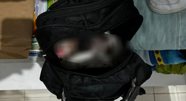Adolescente aborta aos 8 meses de gestação e esconde feto em mochila