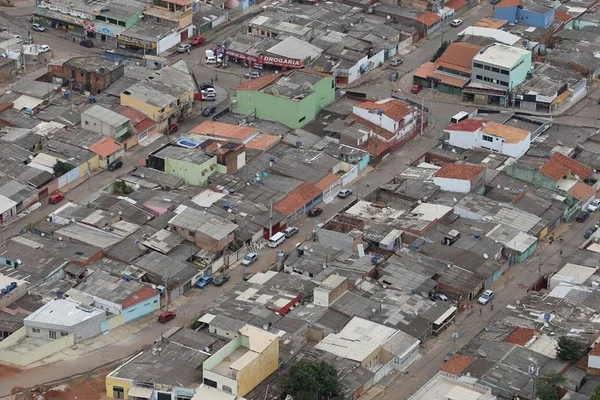 GDF fará venda direta de imóveis de baixa renda. Desconto chega a 15%