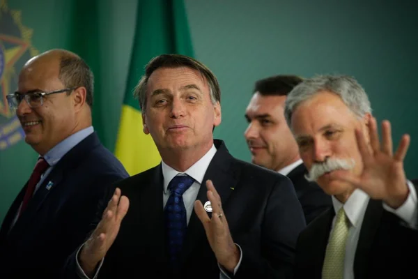 Bolsonaro pede que parlamentares votem “com o coração e com a razão”