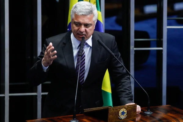 major olimpio morte covid senador politico