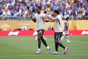 João Pedro não comemorou o gol