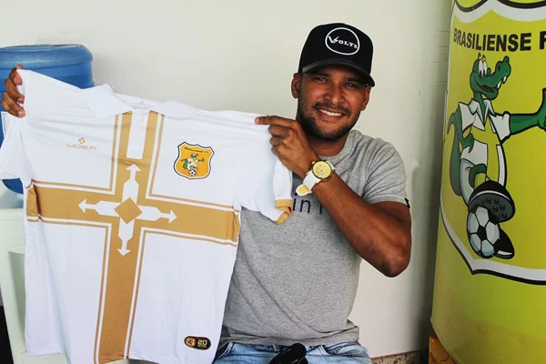Mailson zagueiro do Atlético de Alagoinhas